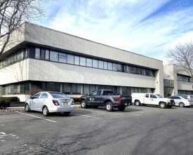 1670 Whitehorse Hamilton Square Rd, Hamilton, NJ à louer - Photo principale – Image 1 sur 17