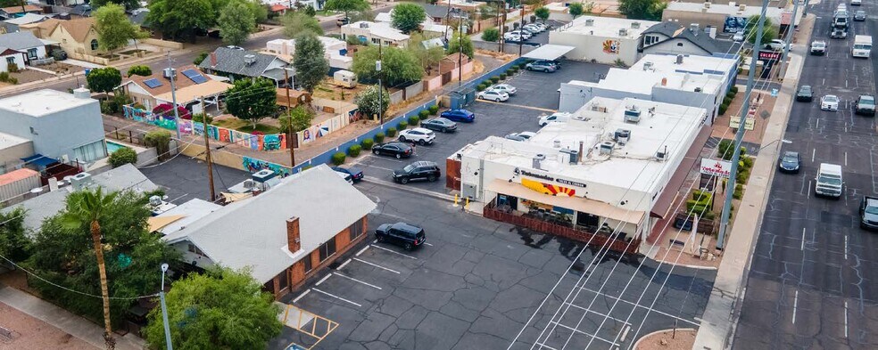 2325-2333 N 7th St, Phoenix, AZ à vendre - Photo de l’immeuble – Image 2 sur 7