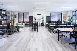 Plus de détails pour 28 Brunswick Pl, Londres - Bureau à louer