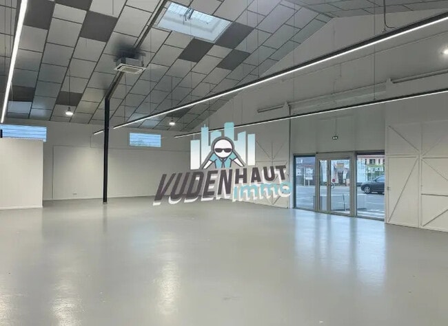 Plus de détails pour Local commercial à louer