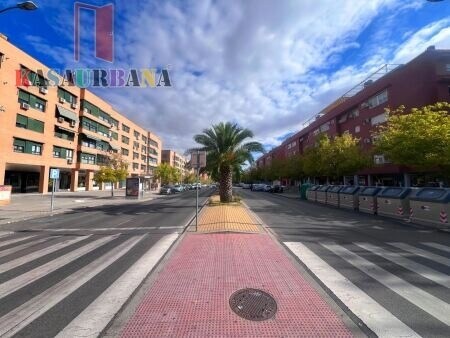 Local commercial dans Valdemoro, Madrid à louer - Photo de l’immeuble – Image 3 sur 3
