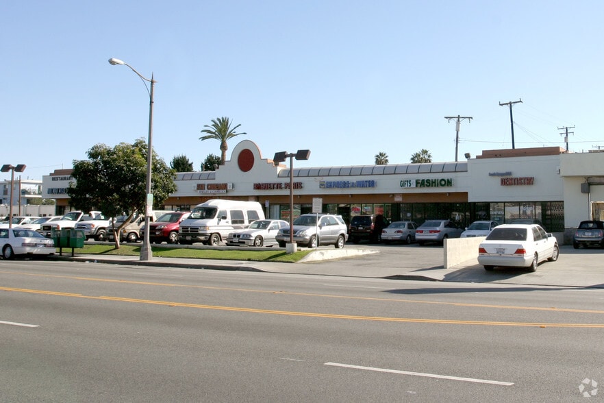 2146-2150 E Anaheim St, Long Beach, CA à louer - Photo principale – Image 1 sur 4