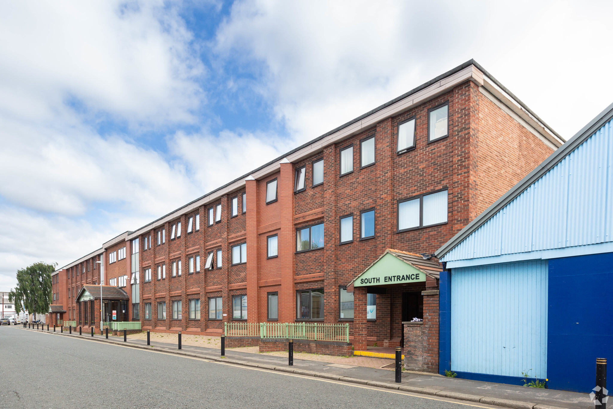 Valley St N, Darlington à louer Photo principale– Image 1 sur 4