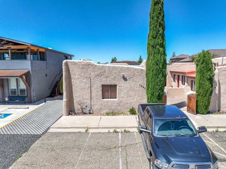 7592 E Palo Verde St, Prescott Valley, AZ à vendre - Photo de l’immeuble – Image 1 sur 11