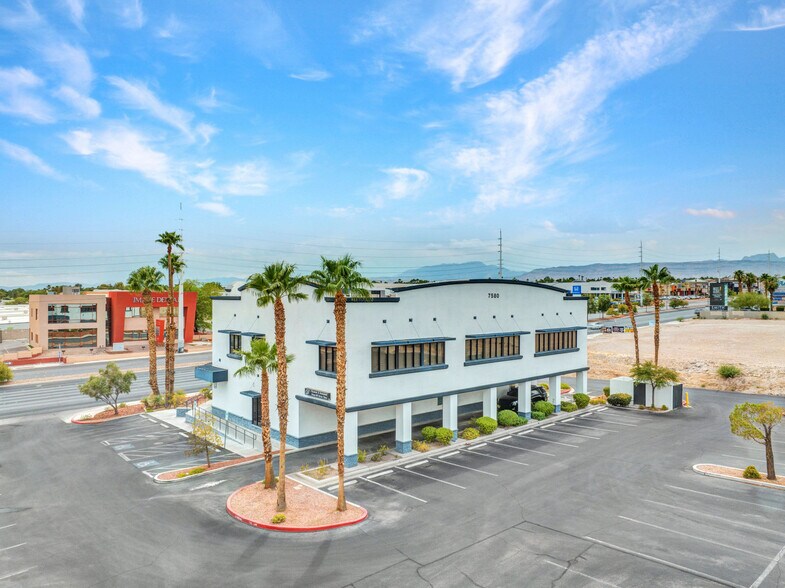 7580 W Sahara Ave, Las Vegas, NV à vendre - Photo de l’immeuble – Image 3 sur 29