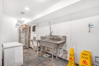 1421 H St NE, Washington, DC à vendre Photo de l’immeuble– Image 2 sur 6