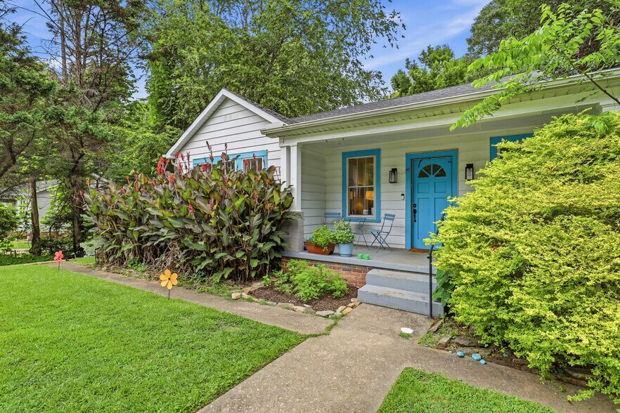 117 Lucille Ave, Easley, SC à vendre - Photo de l’immeuble – Image 2 sur 37