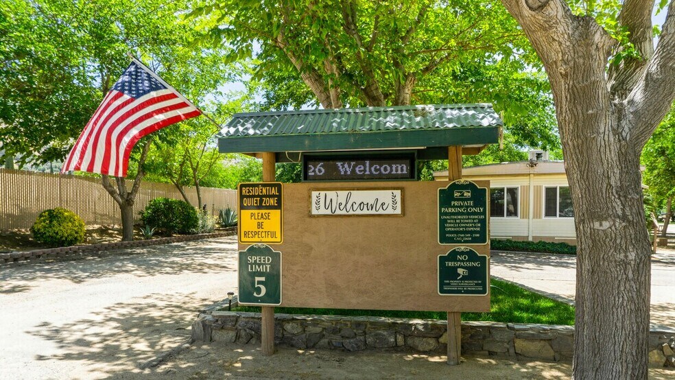6950 Lake Isabella Blvd, Mountain Mesa, CA à vendre - Photo de l’immeuble – Image 3 sur 7