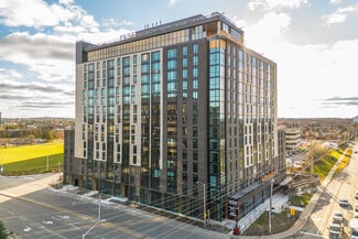 Plus de détails pour 2140 Baseline, Ottawa, ON - Local commercial à louer