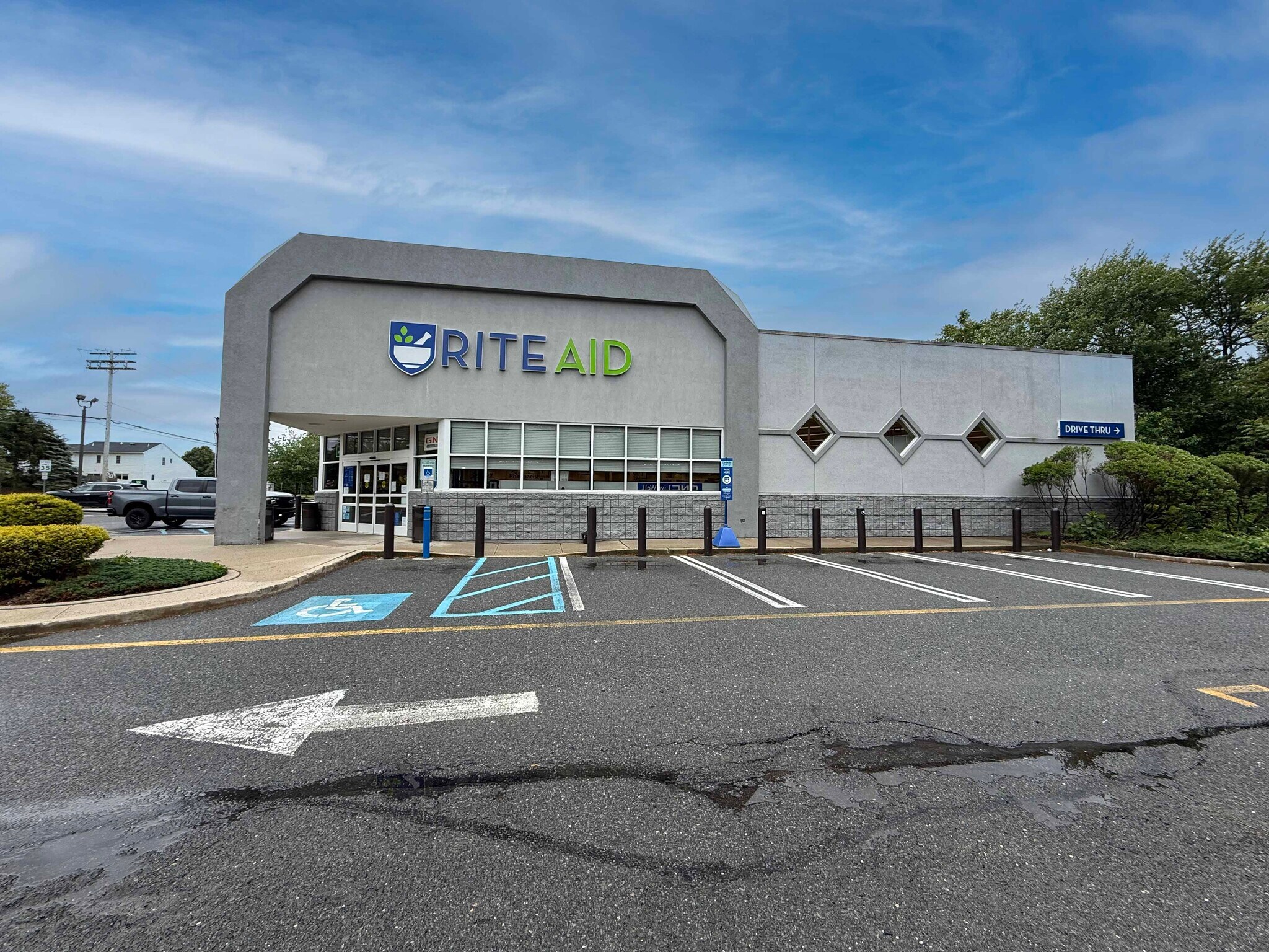 1041 Burnt Tavern Rd, Brick, NJ à louer Photo principale– Image 1 sur 7