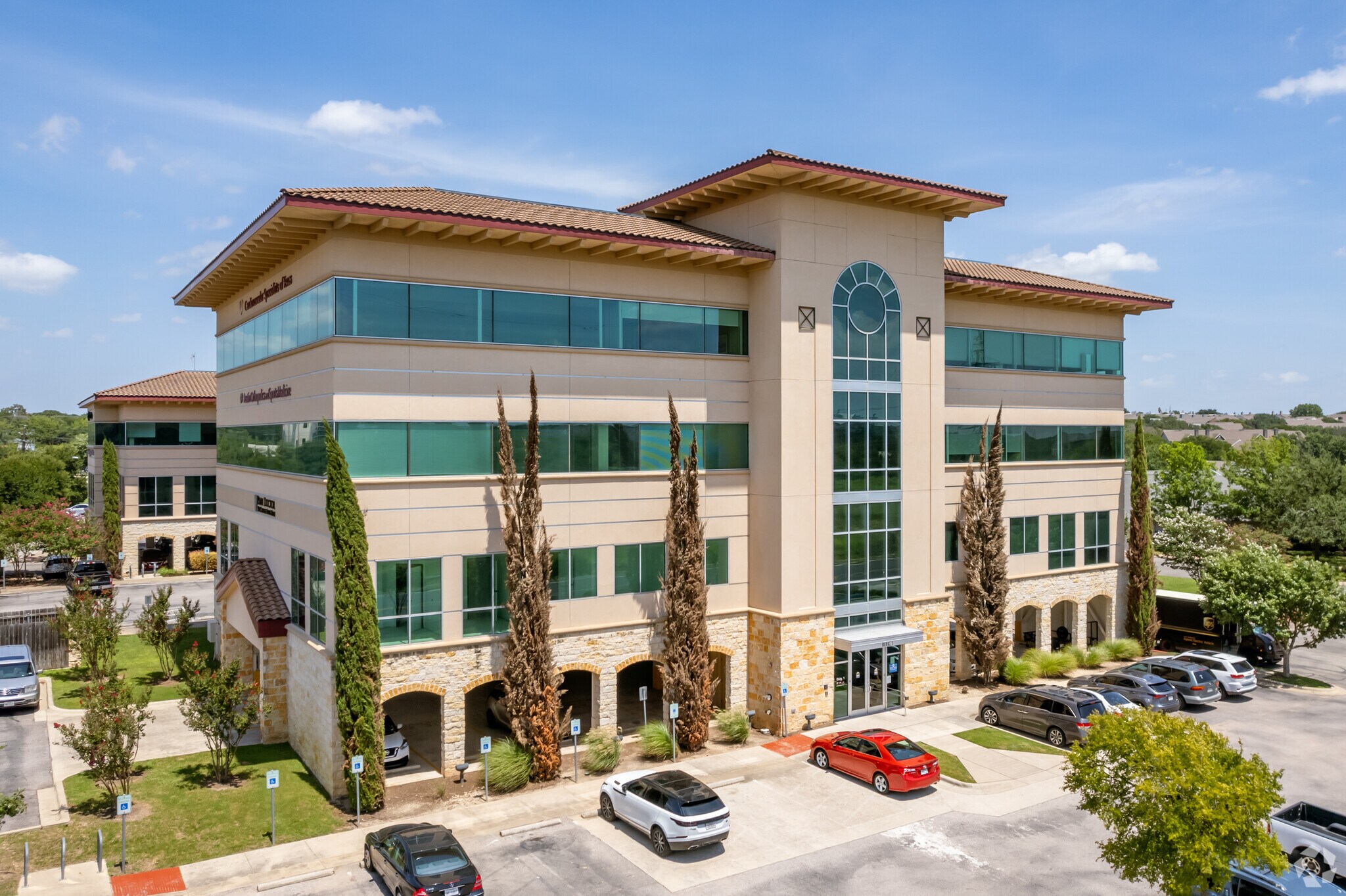 2200 Park Bend Dr, Austin, TX à louer Photo principale– Image 1 sur 7