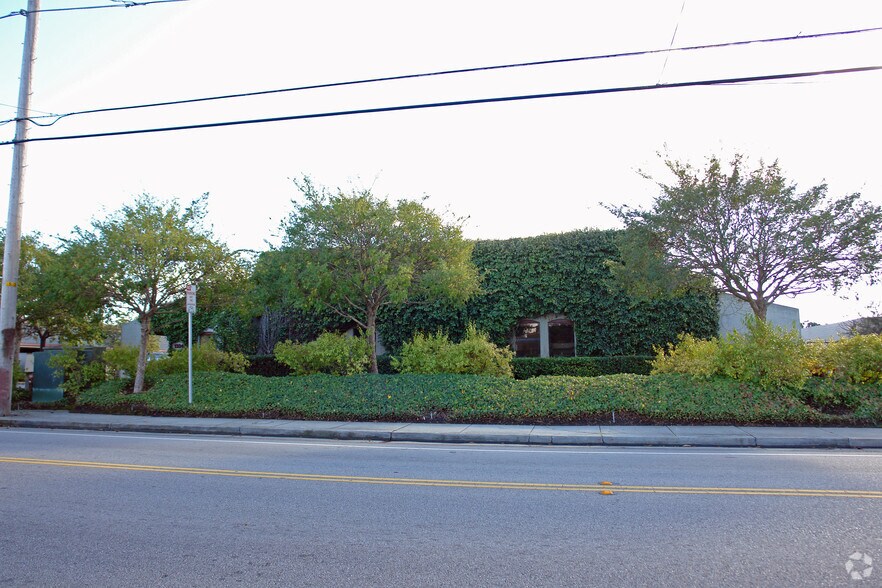 1334 Brommer St, Santa Cruz, CA à louer - Photo de l’immeuble – Image 2 sur 9