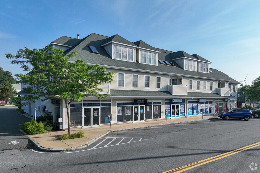 29 Railroad Ave, Gloucester, MA à vendre - Photo principale – Image 1 sur 4