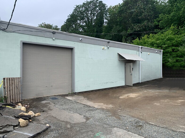 2721 S Ash St, Tacoma, WA à vendre - Photo de l’immeuble – Image 2 sur 4