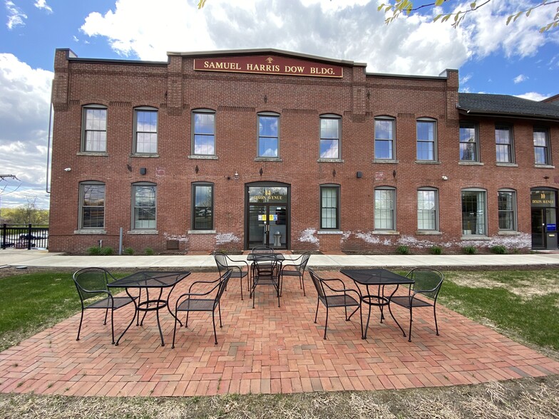 14 Dixon Ave, Concord, NH à louer - Photo de l’immeuble – Image 1 sur 1