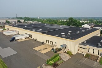 1350 Welsh Rd, North Wales, PA à louer Aérien– Image 1 sur 3