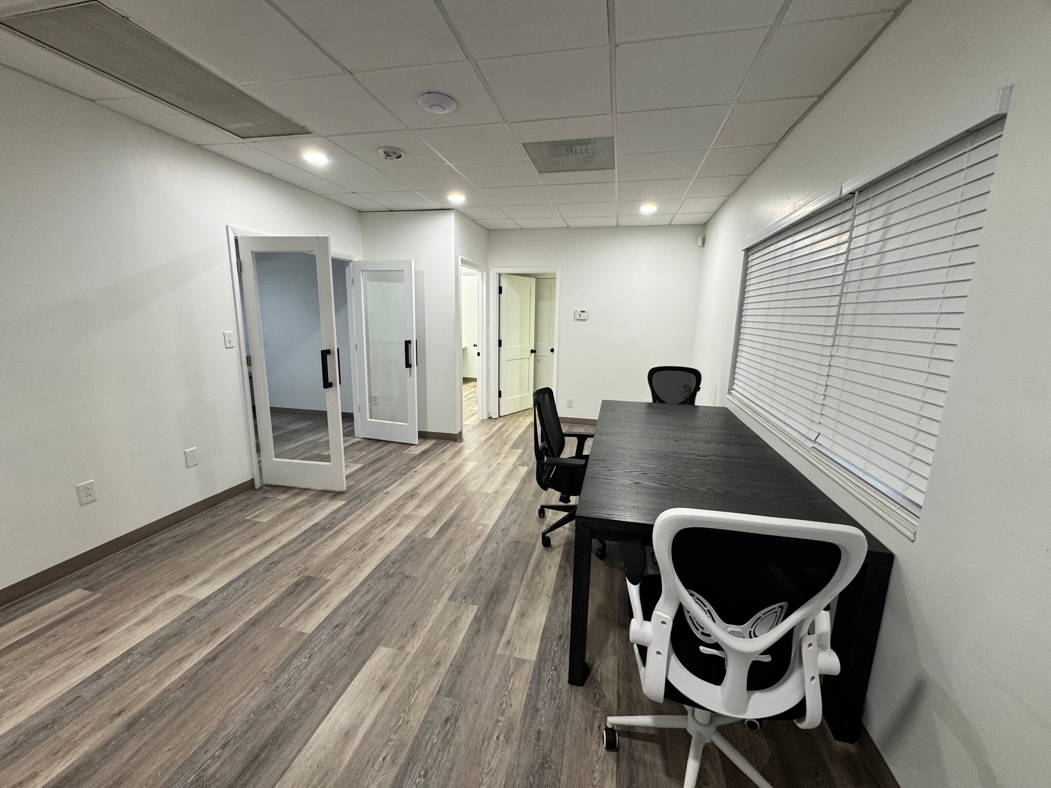 15436 N Florida Ave, Tampa, FL à louer Photo intérieure– Image 1 sur 12