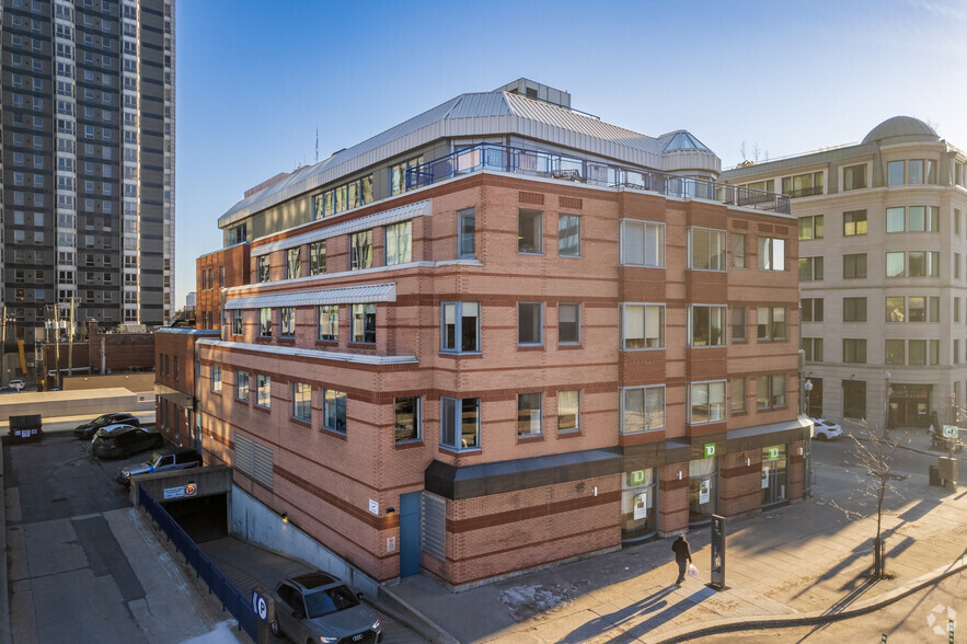 1255 Av Greene, Westmount, QC à louer - Photo de l’immeuble – Image 3 sur 7