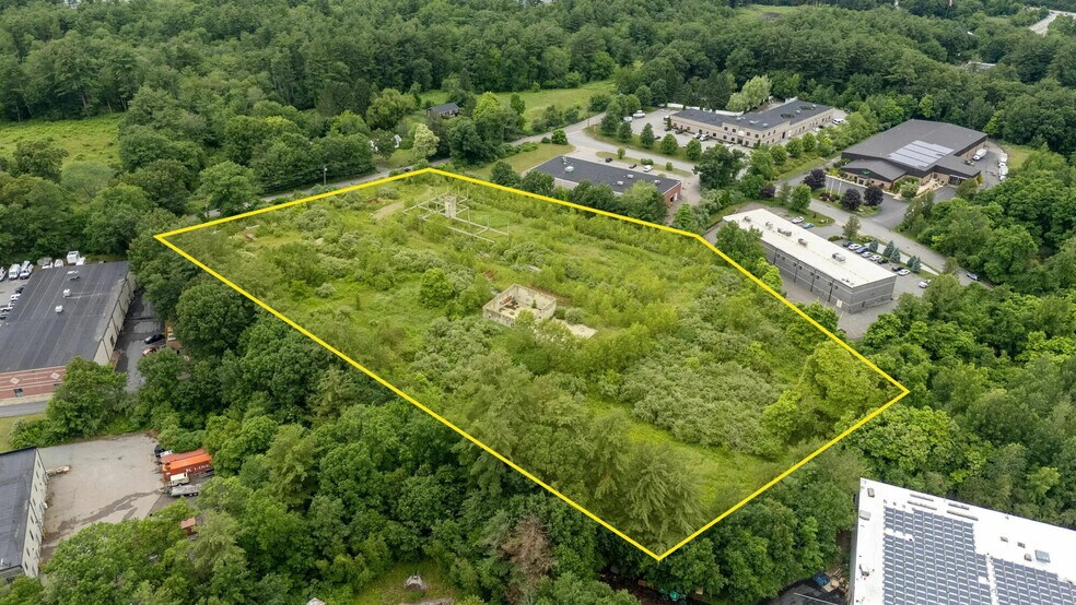 44 Cummings Rd, Tyngsborough, MA à vendre - Autre – Image 2 sur 3