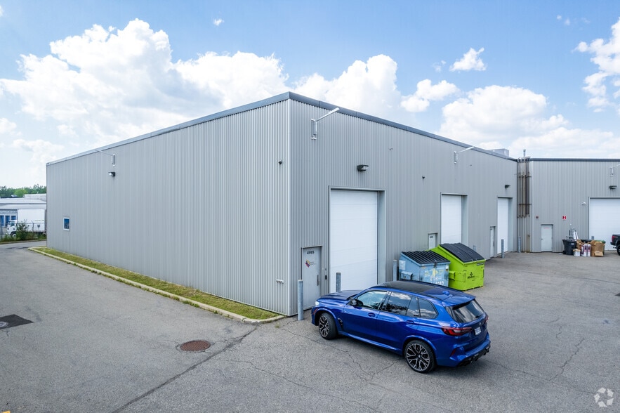 4935-4995 Rue Ambroise-Lafortune, Boisbriand, QC à vendre - Photo de l’immeuble – Image 3 sur 4