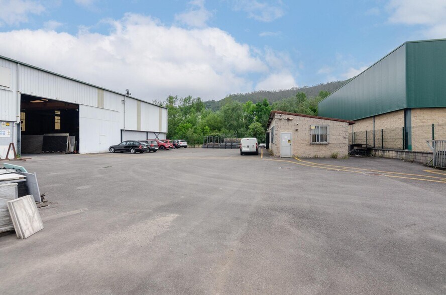 Ablaña, Mieres, Asturias à vendre - Photo de l’immeuble – Image 2 sur 35