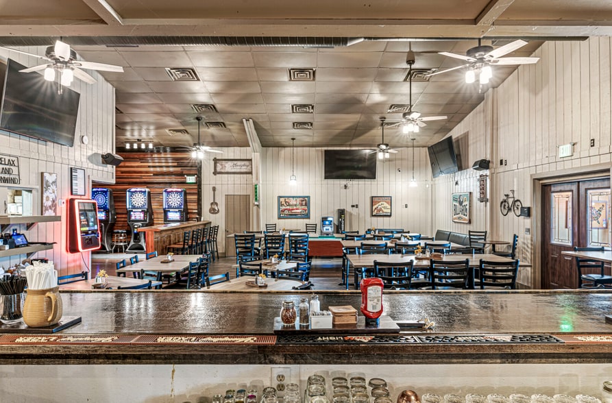 1134 Home Ave, Kokomo, IN à vendre - Photo intérieure – Image 3 sur 10