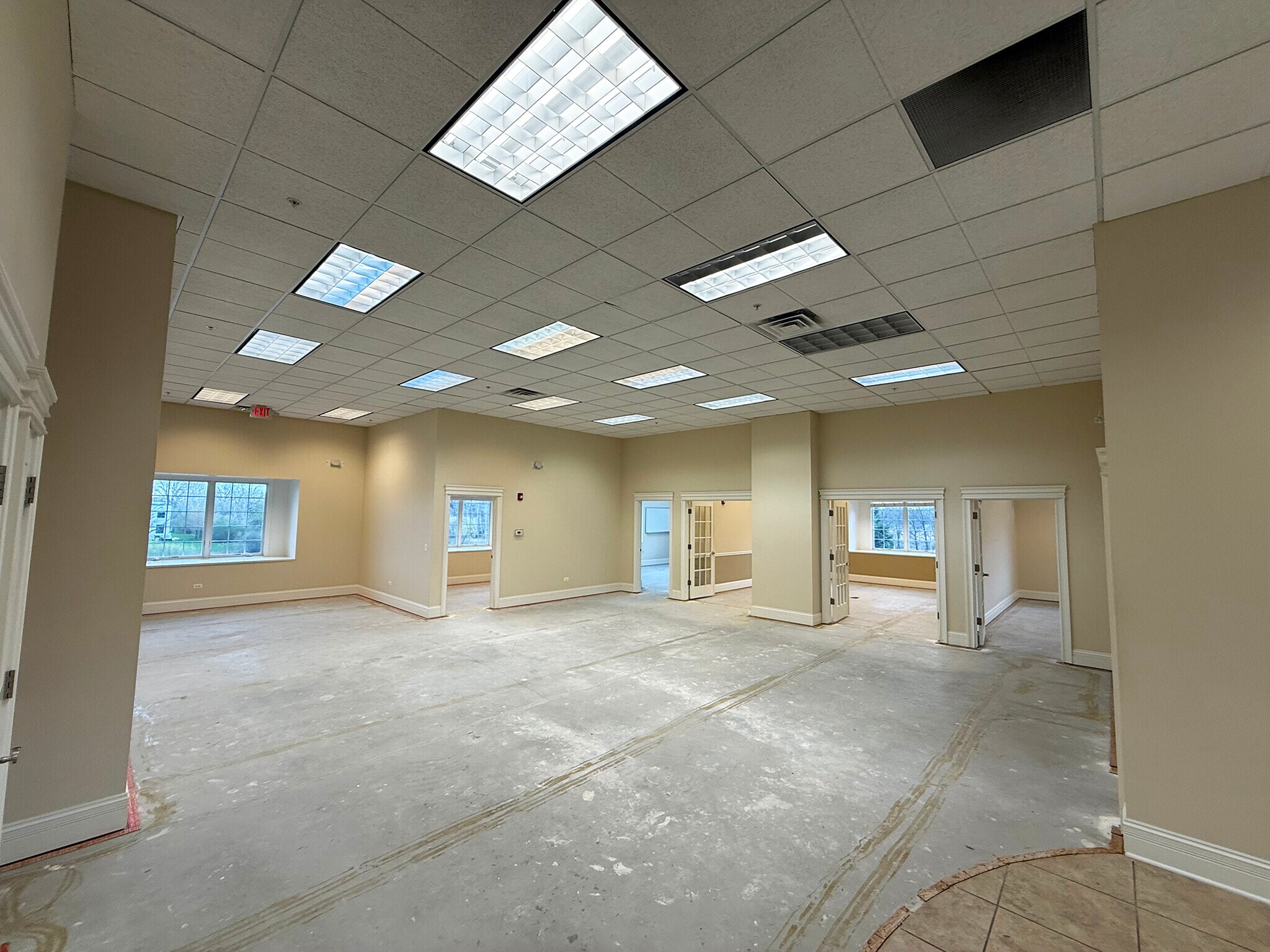 13700 W Irma Lee Ct, Lake Forest, IL à louer Photo intérieure– Image 1 sur 5
