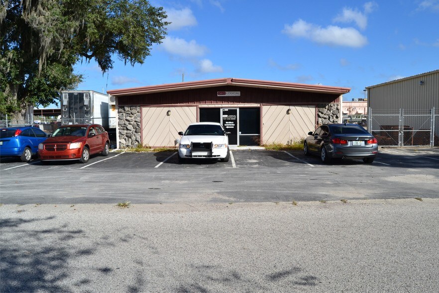 6603 Industrial Ave, Port Richey, FL à louer - Photo principale – Image 1 sur 9