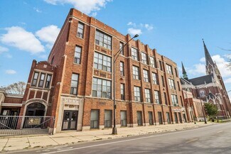 Plus de détails pour Former St. Michael Catholic School – à vendre, Chicago, IL