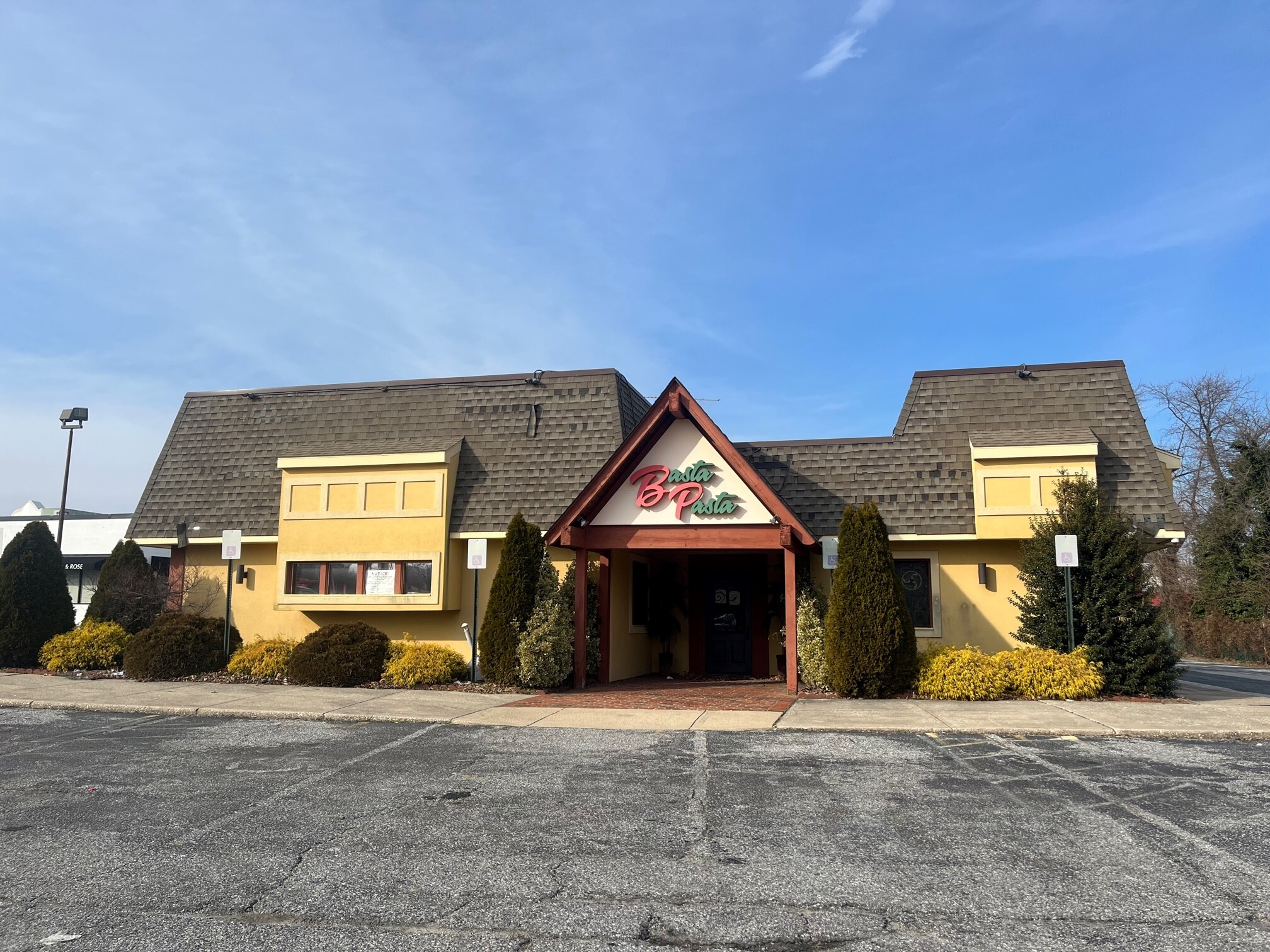 60 W Timonium Rd, Timonium, MD à vendre Photo principale– Image 1 sur 5