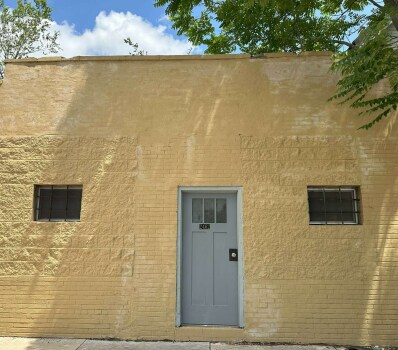 2462 W Fond Du Lac Ave, Milwaukee, WI à vendre - Photo de l’immeuble – Image 1 sur 1