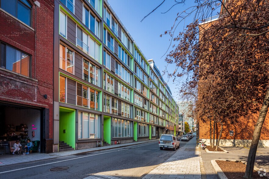 88 Rue Prince, Montréal, QC à vendre - Photo de l’immeuble – Image 2 sur 3