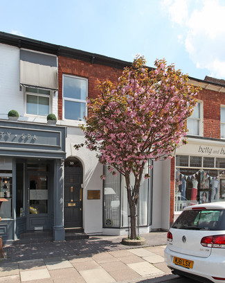 Plus de détails pour 33 Oxford Rd, Altrincham - Local commercial à louer