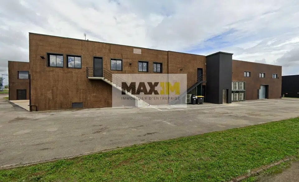 Bureau dans Quetigny à louer - Photo de l’immeuble – Image 1 sur 8