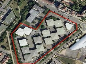 Voisins-le-Bretonneux - VUE AÉRIENNE vue de carte