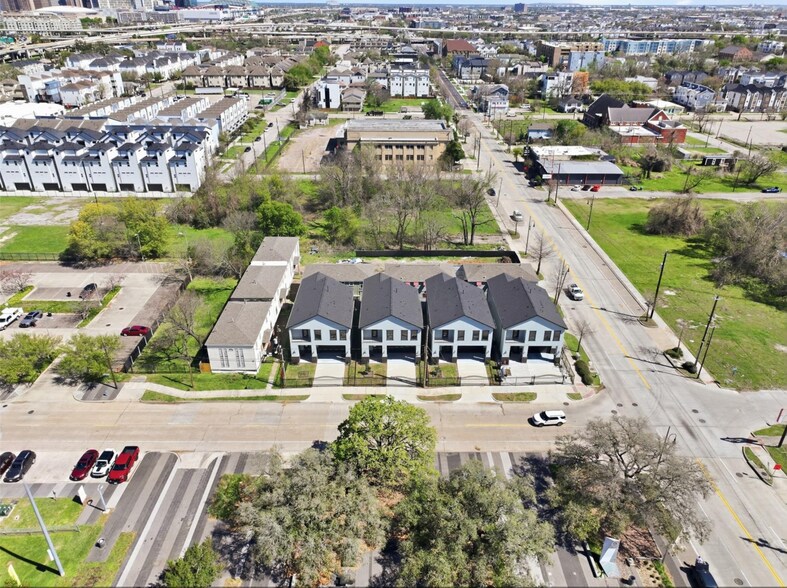 2307 Tuam St, Houston, TX à vendre - Aérien – Image 2 sur 16