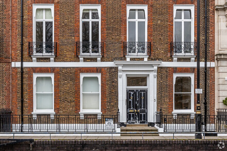 3 Cavendish Sq, Londres à louer - Photo de l’immeuble – Image 3 sur 21