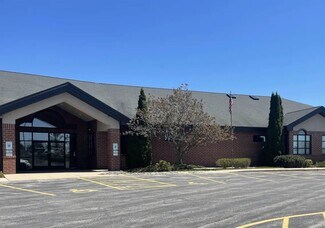 Plus de détails pour 180 Knights Way, Fond Du Lac, WI - Bureau à vendre