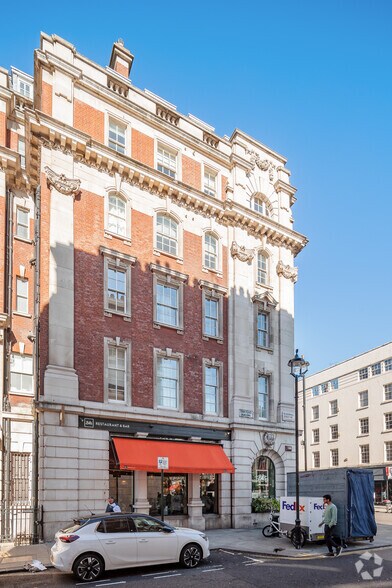 117-129 Baker St, Londres à vendre - Photo de l’immeuble – Image 3 sur 3