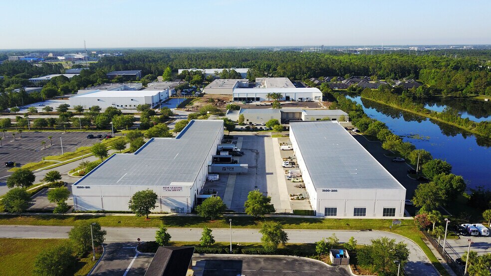 3500 Beachwood Ct, Jacksonville, FL à louer - Photo de l’immeuble – Image 2 sur 5