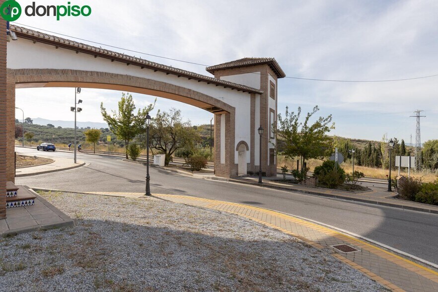 Urbanización Aben Humeya, 4, Jun, Granada à vendre - Photo de l’immeuble – Image 3 sur 14