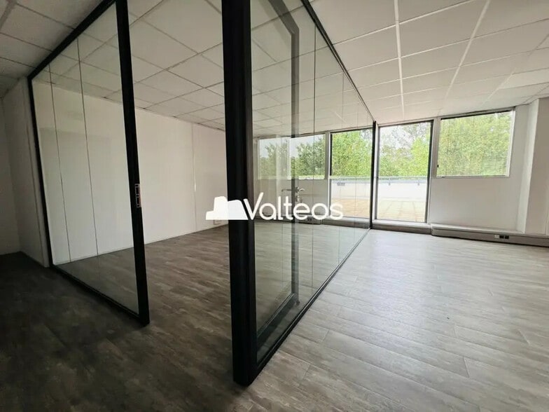8 Rue Maryse Hilsz, Toulouse à louer - Photo de l’immeuble – Image 3 sur 8