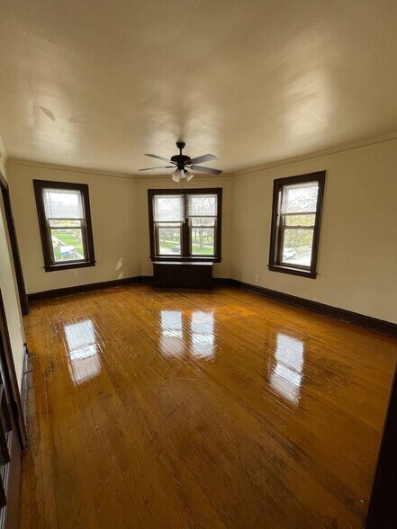 7908 S Prairie Ave, Chicago, IL à vendre - Photo principale – Image 1 sur 7