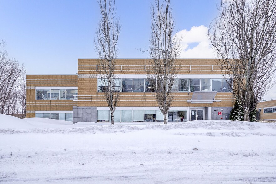 7150 Rue Frederick-Banting, Montréal, QC à louer - Photo de l’immeuble – Image 3 sur 8