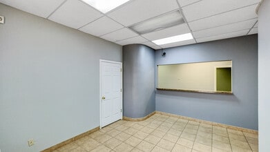 4520 S Pecos Rd, Las Vegas, NV à louer Photo intérieure– Image 2 sur 6
