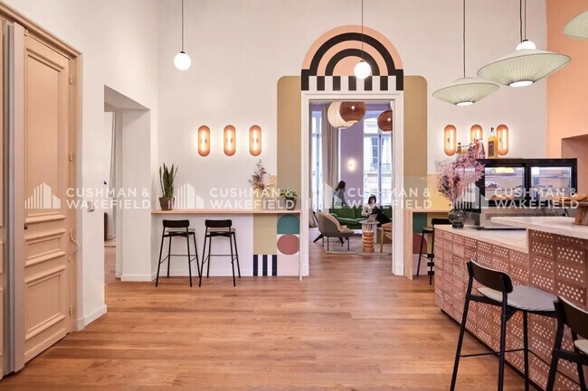 Plus de détails pour 6 Rue De Penthièvre, Paris - Coworking à louer