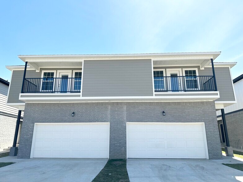 959 S Rupple Rd, Fayetteville, AR à vendre - Photo de l’immeuble – Image 2 sur 21