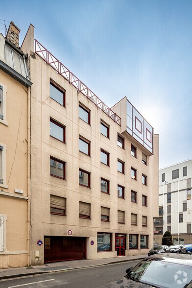 Bureau dans Lyon à vendre - Photo de l’immeuble – Image 3 sur 4