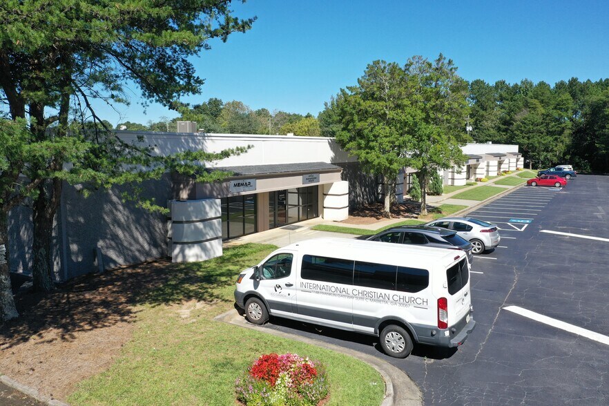1148 Franklin Rd SE, Marietta, GA à louer - Photo de l’immeuble – Image 3 sur 4