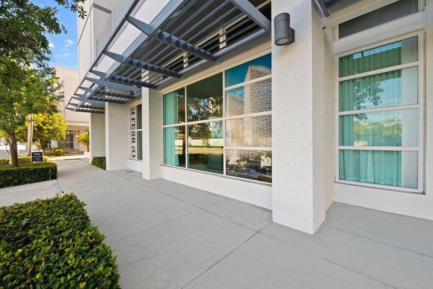 315 NE 3rd Ave, Fort Lauderdale, FL à vendre - Photo de l’immeuble – Image 3 sur 22